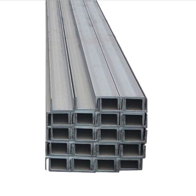 Σχετικά με τα υλικά κατασκευής S235jr Ss400 St37 St52 Σιδηροδρομικό κανάλι με επίπεδη ή γαλβανισμένη επιφάνεια
